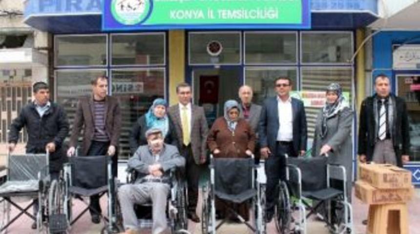 Engelli 5 Vatandaş Tekerlekli Sandalyesine Kavuştu