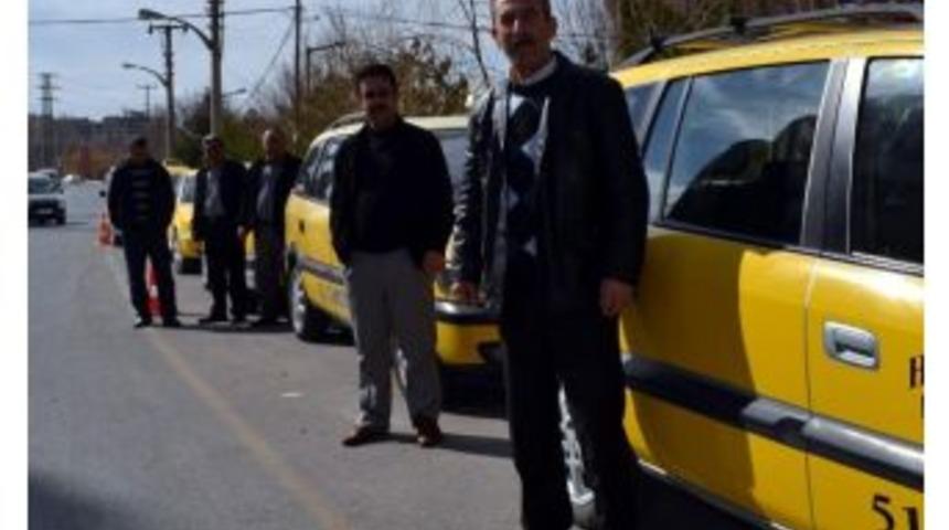 Taksici Artık Sırdaş Olacak