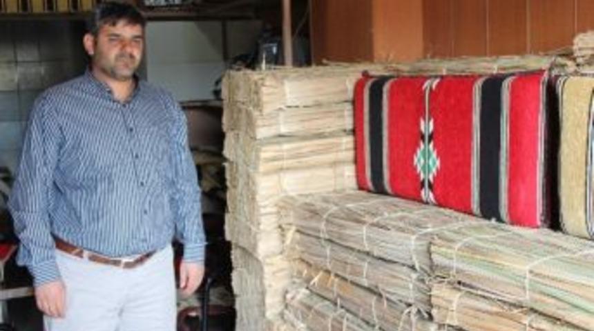 Kamıştan Yastık İlgi G&ouml;r&uuml;yor