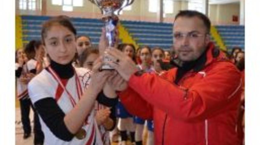 İmkb Voleybolda İkinci