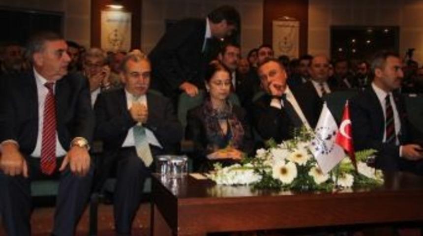 Bakan İslam, T&uuml;msiad&rsquo;ın Genel Kuruluna Katıldı