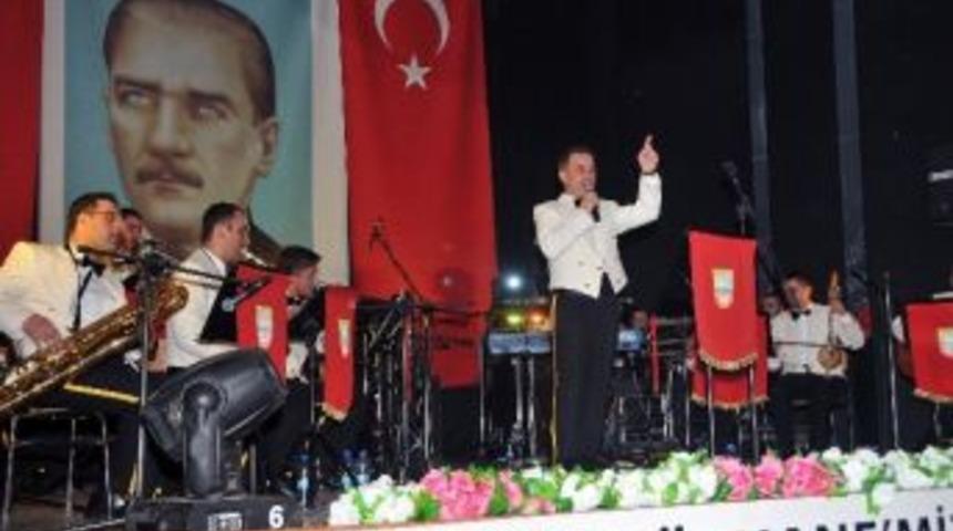 G&uuml;m&uuml;şhane&rsquo;de Kurtuluş Konseri D&uuml;zenlendi