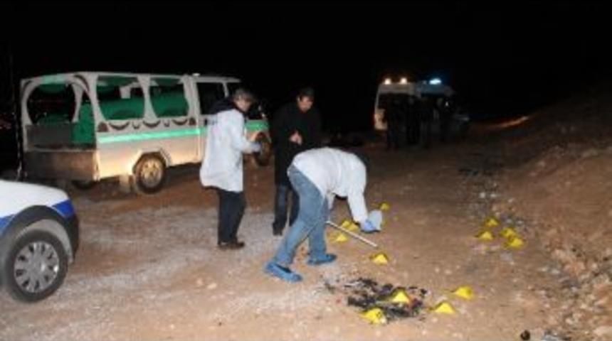 T&uuml;fekle Vurularak &Ouml;ld&uuml;r&uuml;lm&uuml;ş Erkek Cesedi Bulundu