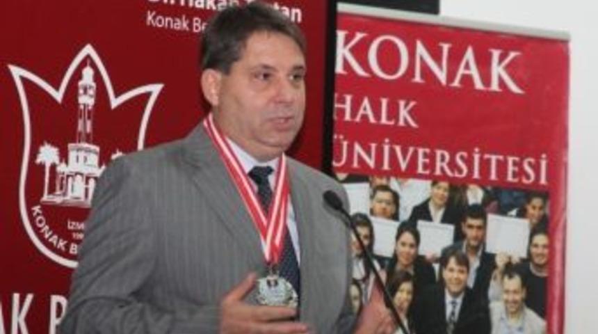 Konak Belediye Başkanı Hakan Tartan: