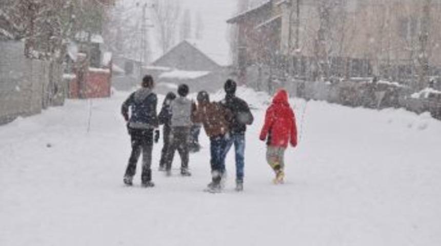 Muş&rsquo;ta Kar Yağışı