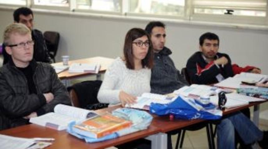 Engelliler Memurluk Sınavına Hazırlanıyor