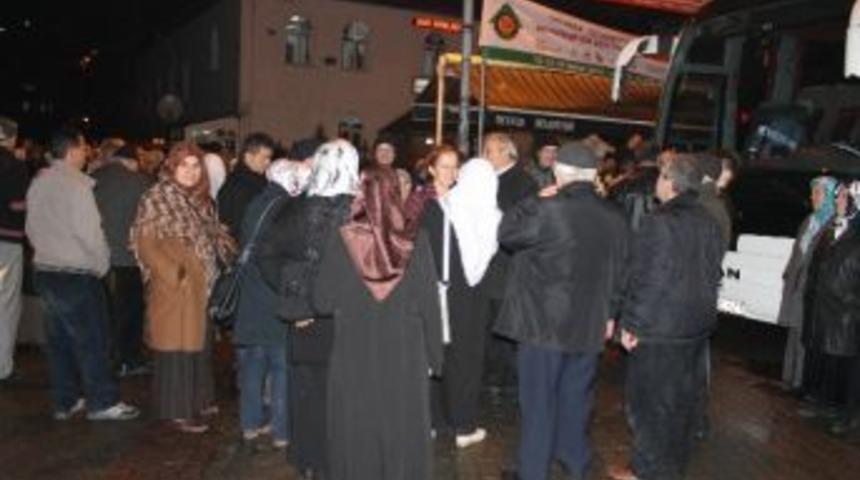 Devrekli Umreciler Kutsal Topraklara Uğurlandı