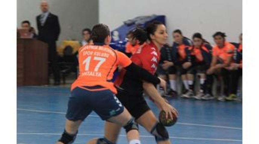 Hentbol Bayanlar S&uuml;per Ligi