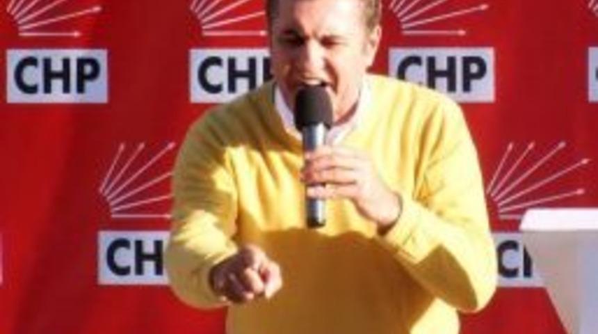 Mustafa Sarıg&uuml;l: &ldquo;afişlerimizi Keserseniz İstanbul&rsquo;u Size Dar Getiririm&rdquo;