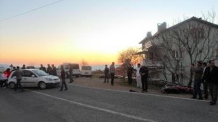 Demirci&rsquo;de Trafik Kazası: 1 Yaralı