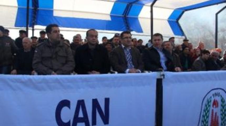 &Ccedil;an Deve G&uuml;reşi Festivali Yapıldı