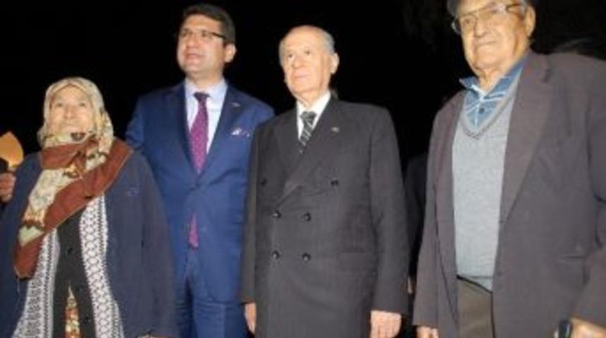 Mhp Genel Başkanı Bah&ccedil;eli Gazetecileri Eleştirdi: