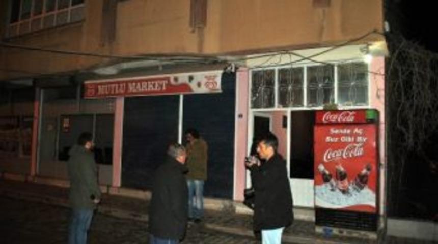 Midyat' Ta Bir Ev Ve İşyeri Uzun Namlulu Silahla Tarandı