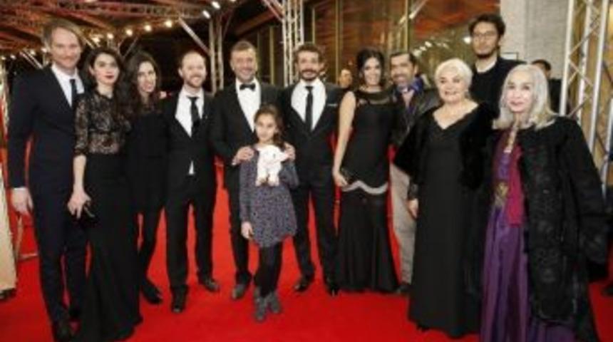 Ataman&rsquo;ın Kuzu&rsquo;su Berlin&rsquo;den &Ouml;d&uuml;lle D&ouml;nd&uuml;