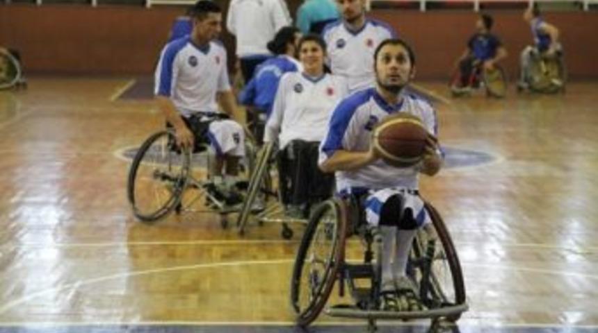 Engelli Basketbolcular İkinci Yarıya Hazır: 62-80