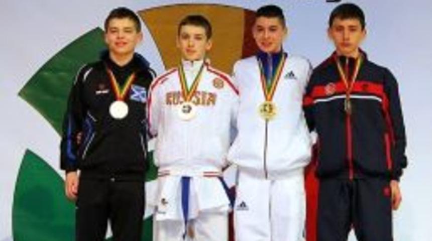 Karatede Avrupa &Uuml;&ccedil;&uuml;nc&uuml;s&uuml; Bursa&rsquo;dan