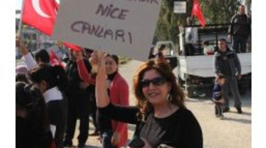 (&ouml;zel Haber) Mahallelinin 'uyuşturucu' İsyanı