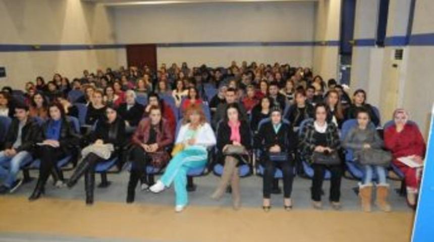 Om&uuml;'de Doktorlar Ve Hemşireler İ&ccedil;in Yoğun Bakım Kursları