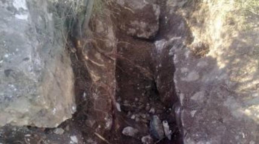 Ka&ccedil;ak Kazı Yapan 3 Kişi Su&ccedil;&uuml;st&uuml; Yakalandı