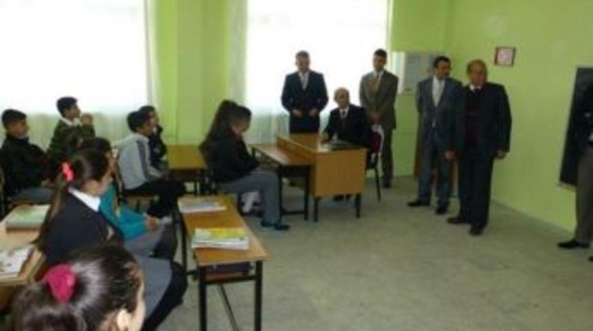 Mersin Emniyet M&uuml;d&uuml;r&uuml; Bahar'dan &Ouml;ğrencilere Ziyaret