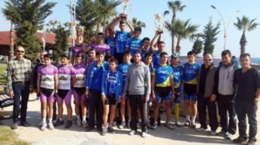 Sel&ccedil;uklu, Yıldızlar Bisiklette Şampiyon