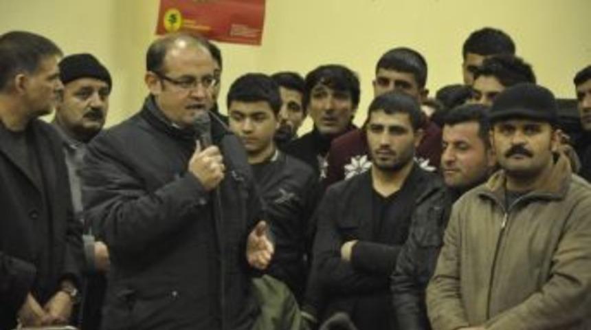 Bdp İpekyolu Ve Başkale İl&ccedil;e Belediye Başkan Adaylarının Se&ccedil;im &Ccedil;alışmaları