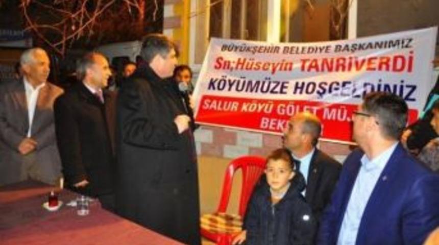 Tanrıverdi Salur&rsquo;a G&ouml;let S&ouml;z&uuml; Verdi