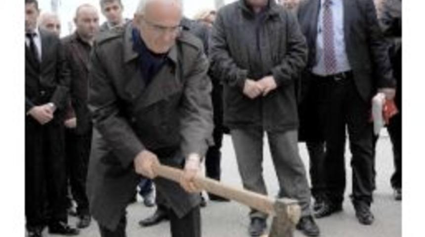 Başkan Yılmaz: &ldquo;laf Değil İş &Uuml;retiyoruz&rdquo;