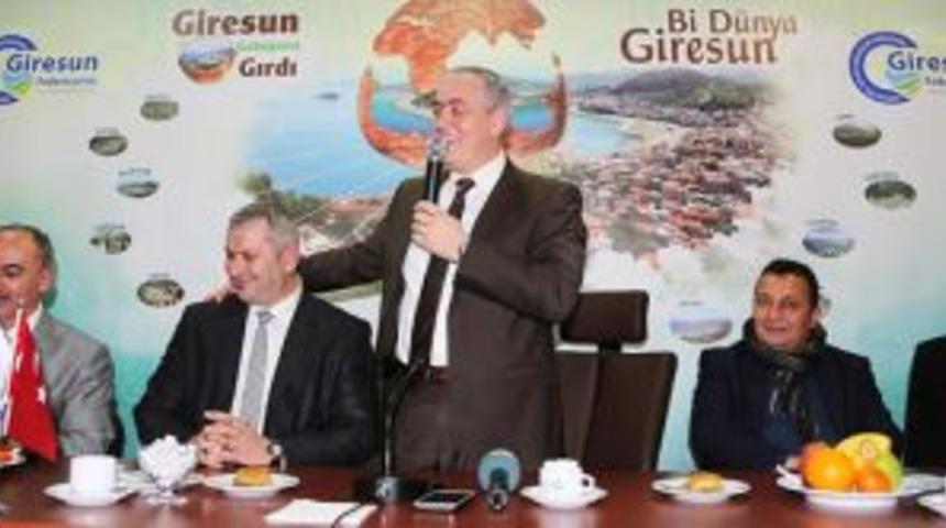 İstanbul&rsquo;un kalbi ey&uuml;p&rsquo;t&uuml;r