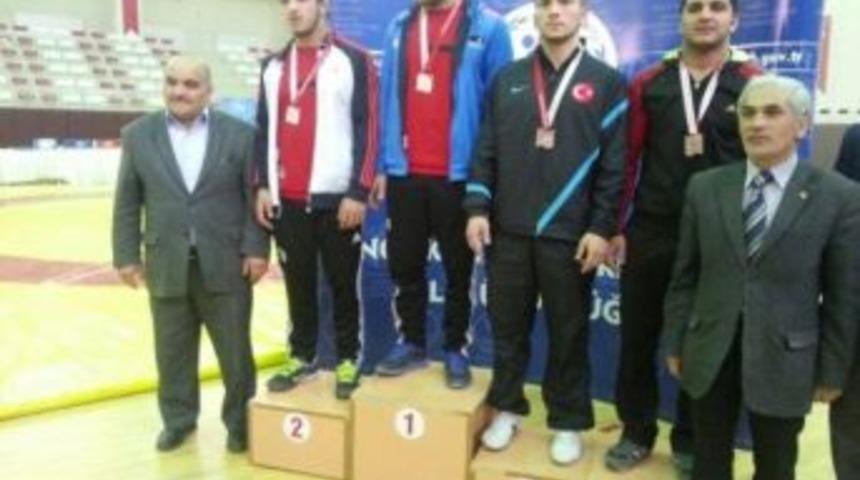 Mustafa Tay g&uuml;reşte b&ouml;lge &uuml;&ccedil;&uuml;nc&uuml;s&uuml; oldu