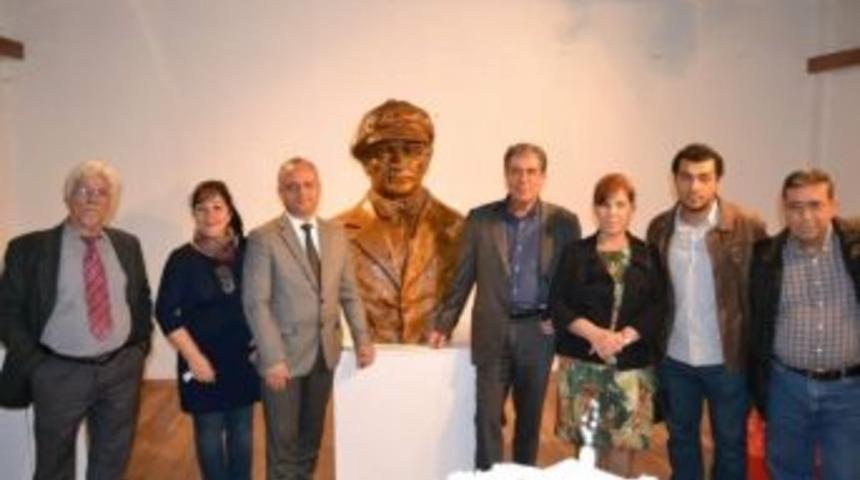 Sevgililer Prıme Mall İskenderun&rsquo;da Yarıştı