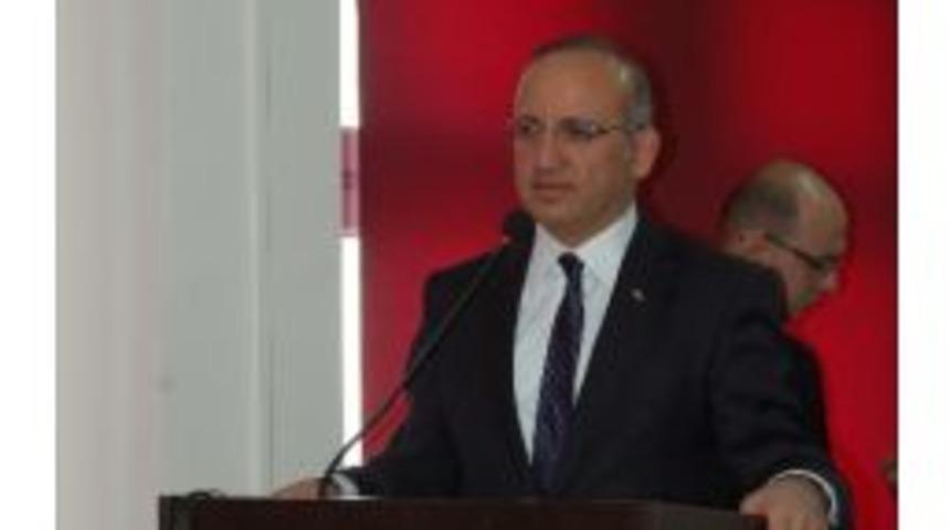 Bitlis&rsquo;te Fatih Projesi Kapsamında Tablet Bilgisayarlar Dağıtıldı