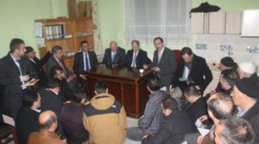 Paland&ouml;ken İl&ccedil;esinde &Uuml;&ccedil;&uuml; Bir Arada&hellip;