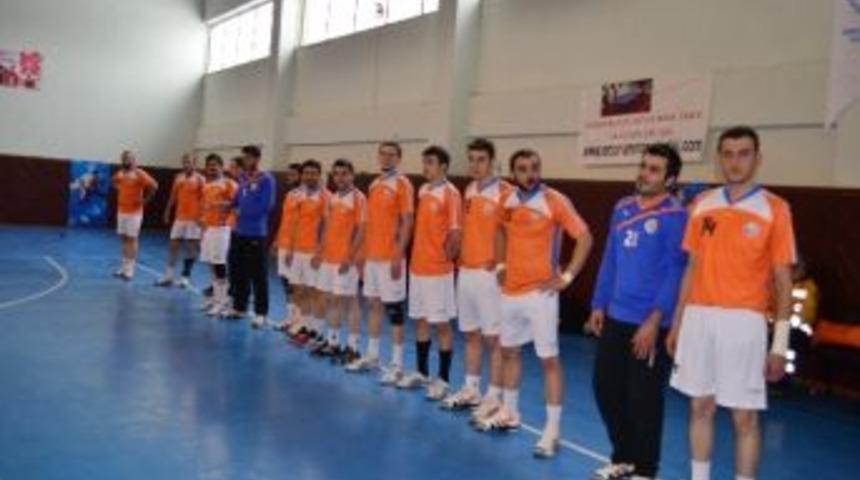 Erzurumlu Hentbolcular Play-off&rsquo;ta