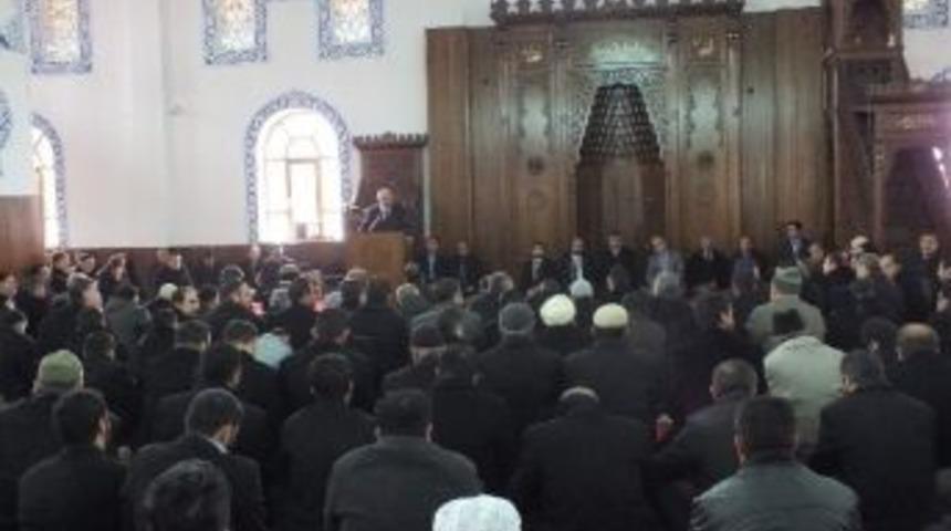 Van İl M&uuml;ft&uuml;s&uuml; Nimetullah Arvas, Din G&ouml;revlileri İle Bir Araya Geldi