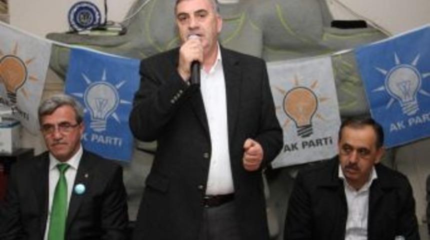 Başkan To&ccedil;oğlu, Akyazı&rsquo;da Bir Dizi Programlara Katıldı