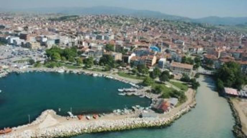 Yalova'da Her 100 Kişiden 4'&uuml; Erzurumlu