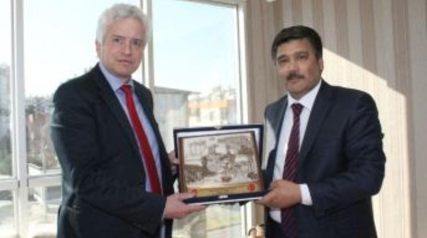 Kemal &Ccedil;elik&rsquo;e Almanya&rsquo;dan Nezaket Ziyareti