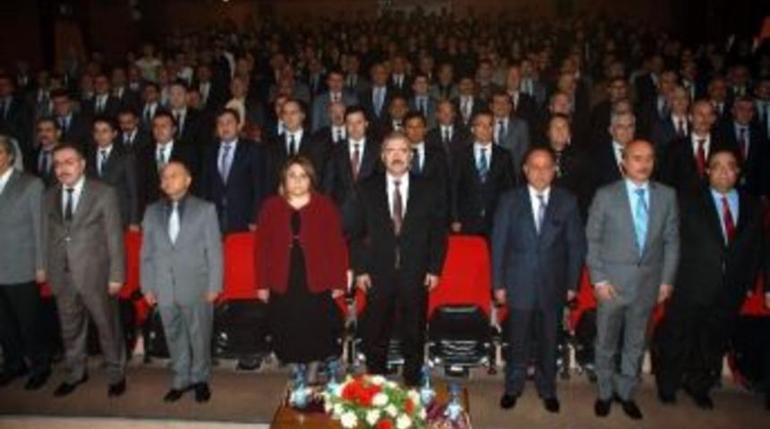 Aydın'da Fatih Projesi Kapsamında 900 Tablet Dağıtıldı