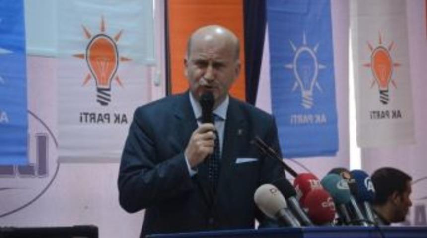 Ak Parti Bursa’da Meclis Üyeleri Listelerini Seçim Kuruluna Teslim Etti