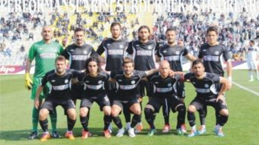 G&uuml;ng&ouml;r: &ldquo;&uuml;retkenlikte Zayıf Kaldık&rdquo;