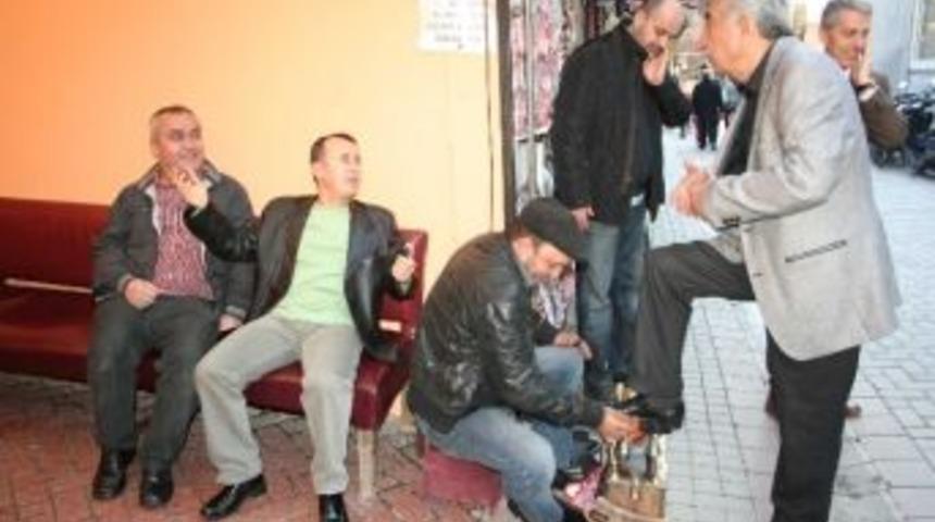 Chp'li Adaylar Esnafla Buluştu