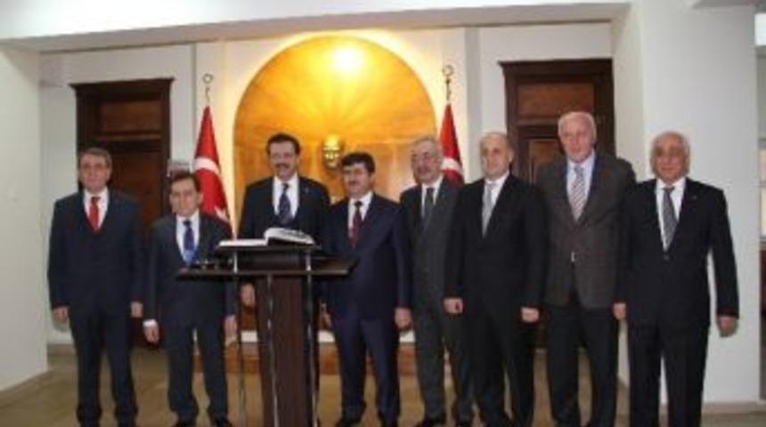 Trabzon&rsquo;da İnovasyon Merkezi&rsquo;nin İnşa Protokol&uuml; İmzalandı