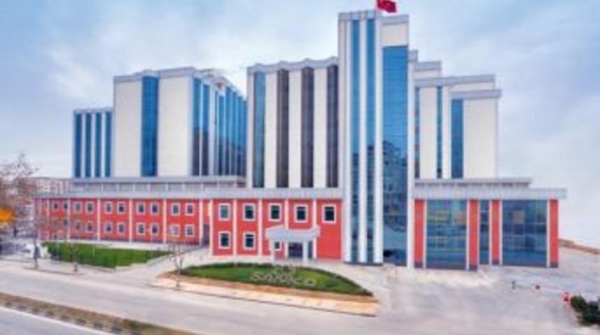 &Ouml;zel Sani Konukoğlu Hastanesi&rsquo;nde Halka A&ccedil;ık Konferans