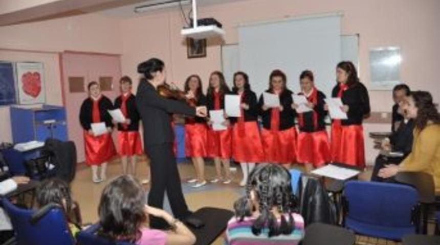 'aşkın Ve Sevginin Korosu' Esog&uuml; Hastanesi&rsquo;nde