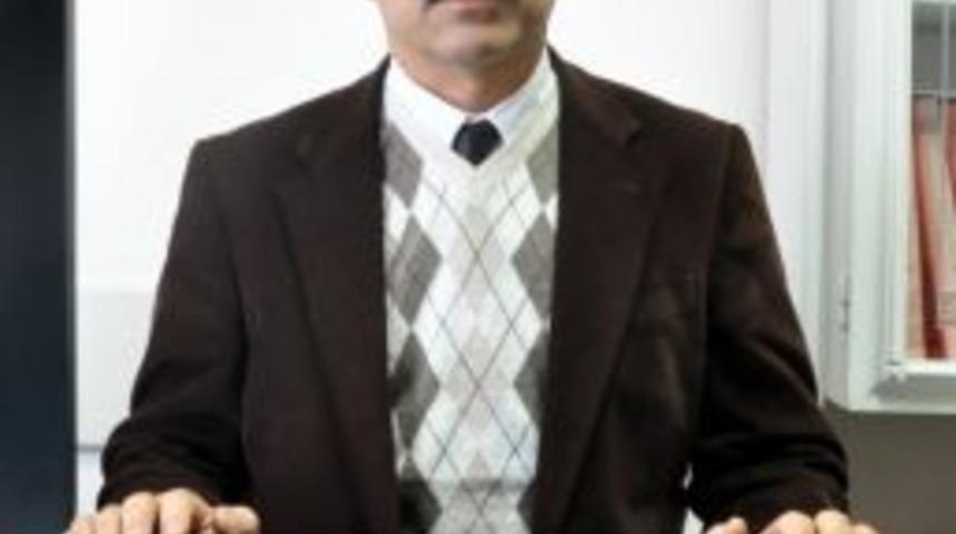 Prof.dr. Kaya: "şeker K&ouml;rl&uuml;ğe Neden Olabilir"