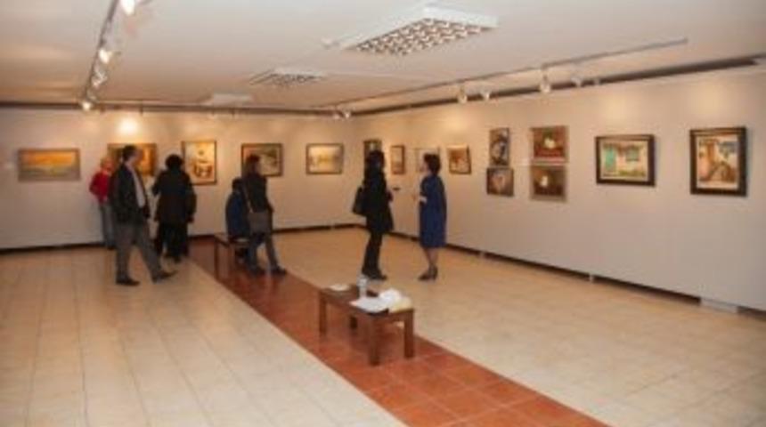 &lsquo;bizim D&uuml;nyamız&rsquo; Hksm&rsquo;de Sanatseverlerle Buluştu