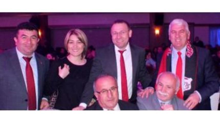 Ak Parti'den İstida Eden &Ccedil;orlu Belediye Meclis &Uuml;yesi Nuhoğlu Chp'de