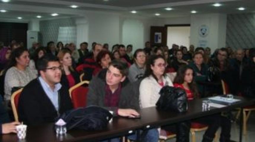 'aile İ&ccedil;i İletişim' Seminerine B&uuml;y&uuml;k İlgi