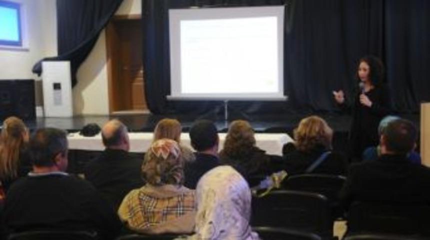 Tepebaşı Belediyesi'nden &ldquo;&ccedil;ocuklarla İletişim Ve Cinsel Eğitim&rdquo; Semineri